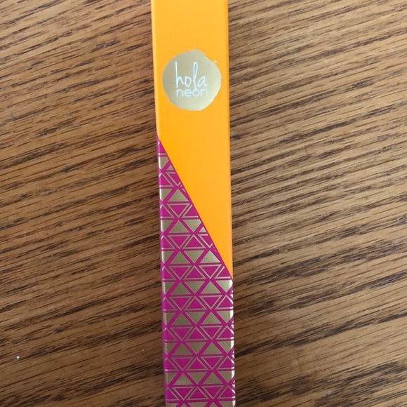 Hola Neon Other - Liquid Lipstick 🎀